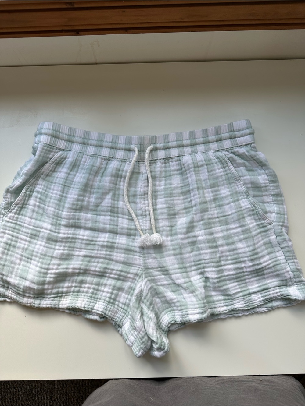 Lou & Grey Cotton Gingham Shorts - EUC